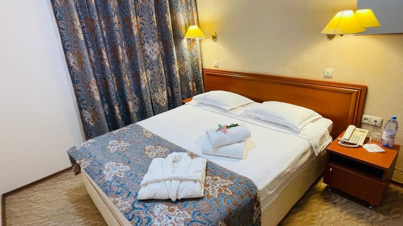 Tengri Hotel Atyraū Dış mekan fotoğraf